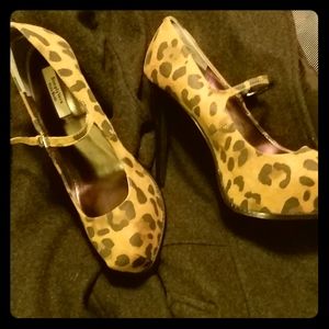 Sz 8 Vera Wang Heels